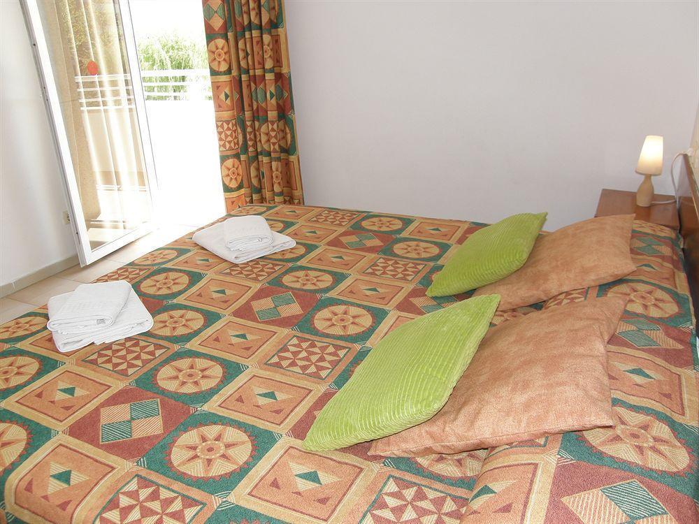 Apartamentos Miami L'Estartit Dış mekan fotoğraf