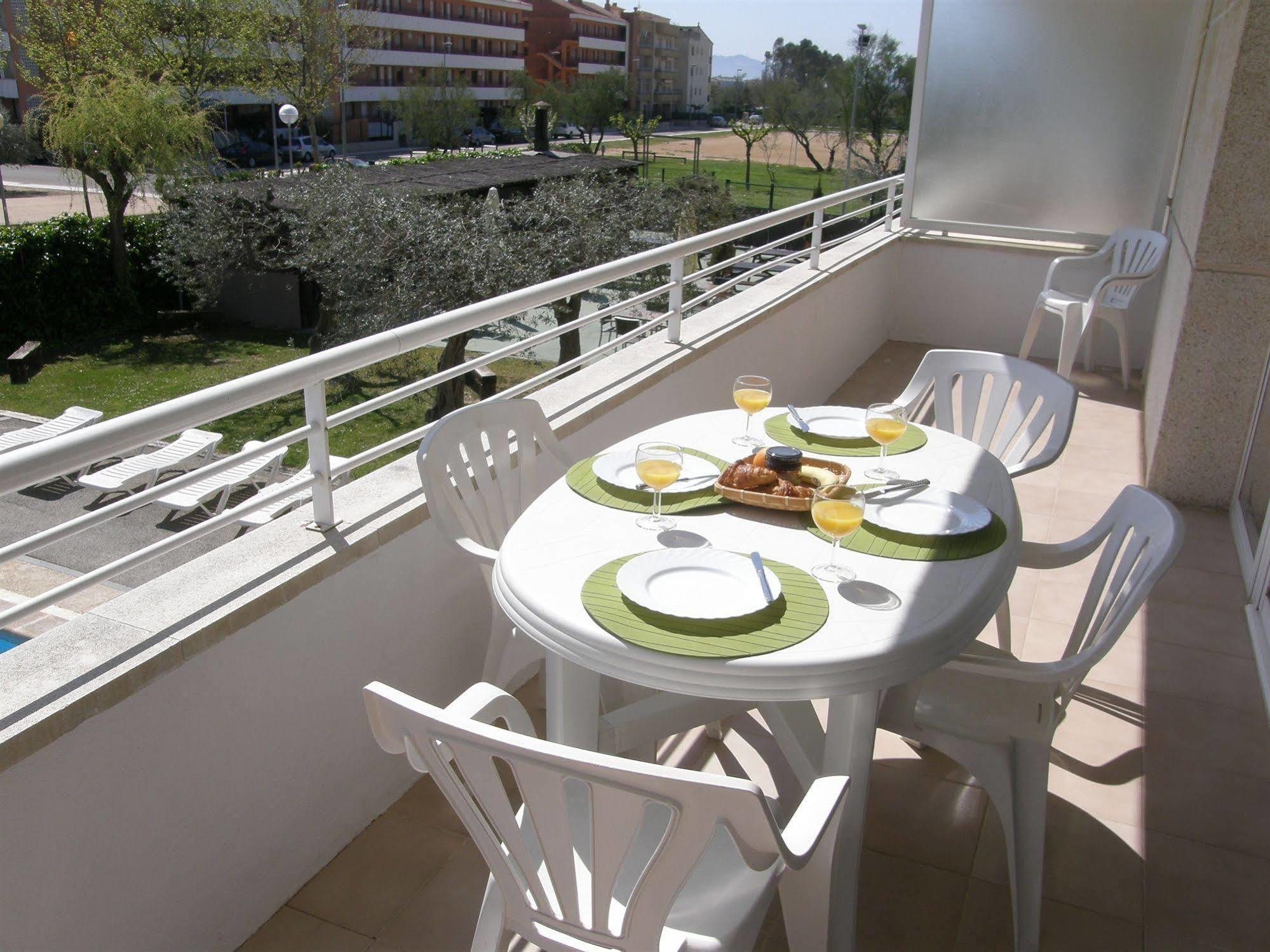 Apartamentos Miami L'Estartit Dış mekan fotoğraf